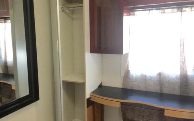 Hollywood Room Rental