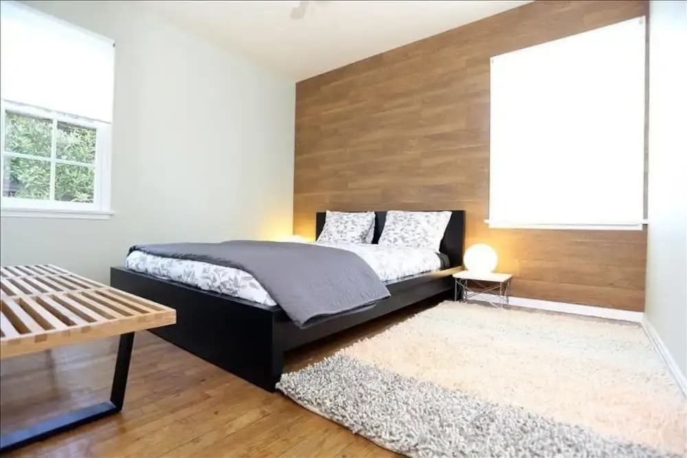 Venice Beachwood - 2 BR Recently remodeled Midcentury Design Suite 5 min Walk to Beach! - MOD 42167