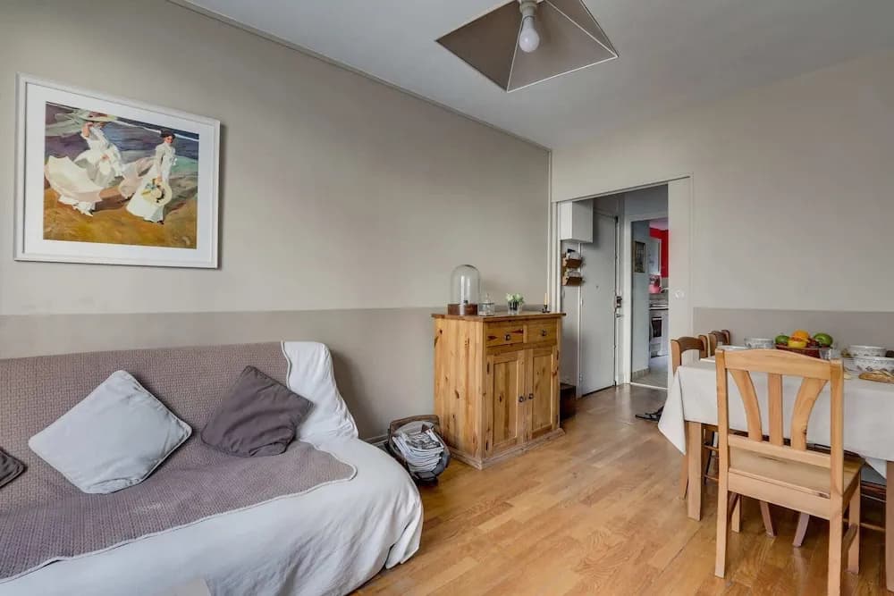 2 bedroom family apartment for 4 people by GuestReady