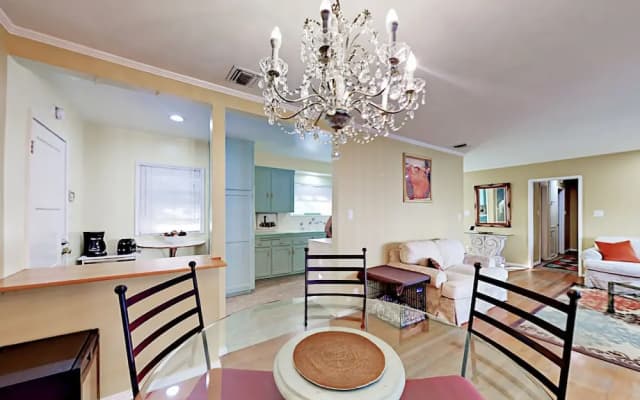 Charming Lake Balboa - 3 Br Home — zdjęcie 4