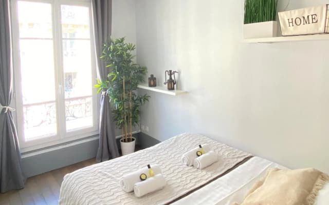 827 - Champ de Mars - Appartement parisien — zdjęcie 2