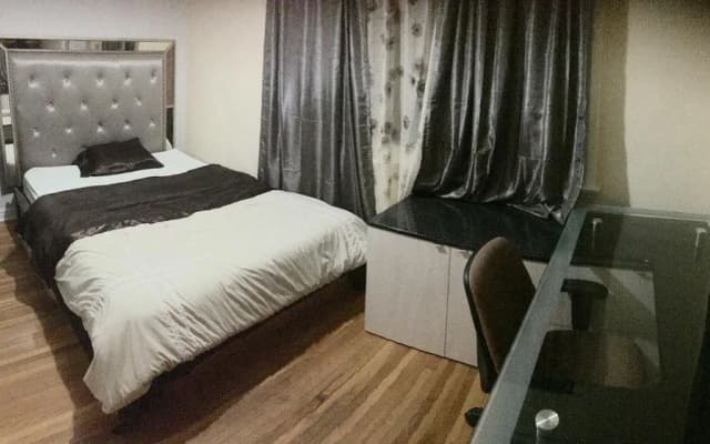 Hollywood Room Rental — zdjęcie 2