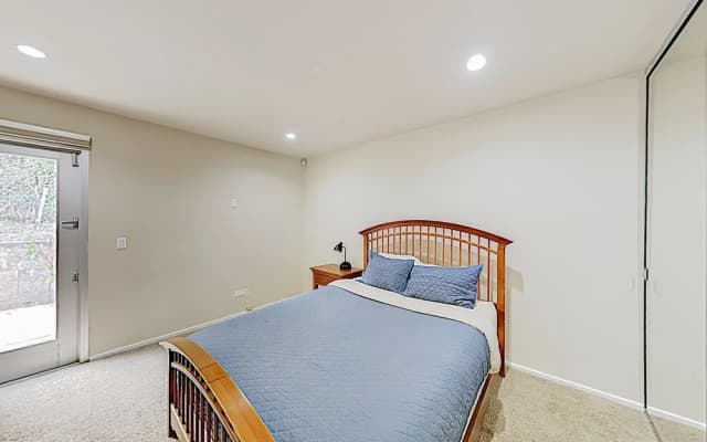 New Listing! Modern Canyon W/ Lush Patio 2 Bedroom Home — zdjęcie 3