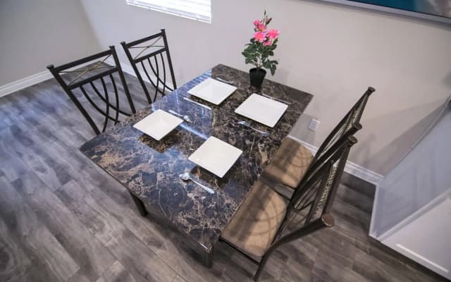 Los Angeles Hollywood Apartments — zdjęcie 4