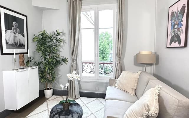 827 - Champ de Mars - Appartement parisien — zdjęcie 3