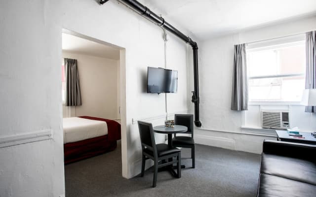 American Hotel — zdjęcie 5