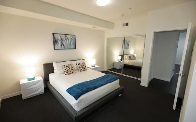 Sunshine Suites at Main St — zdjęcie 2