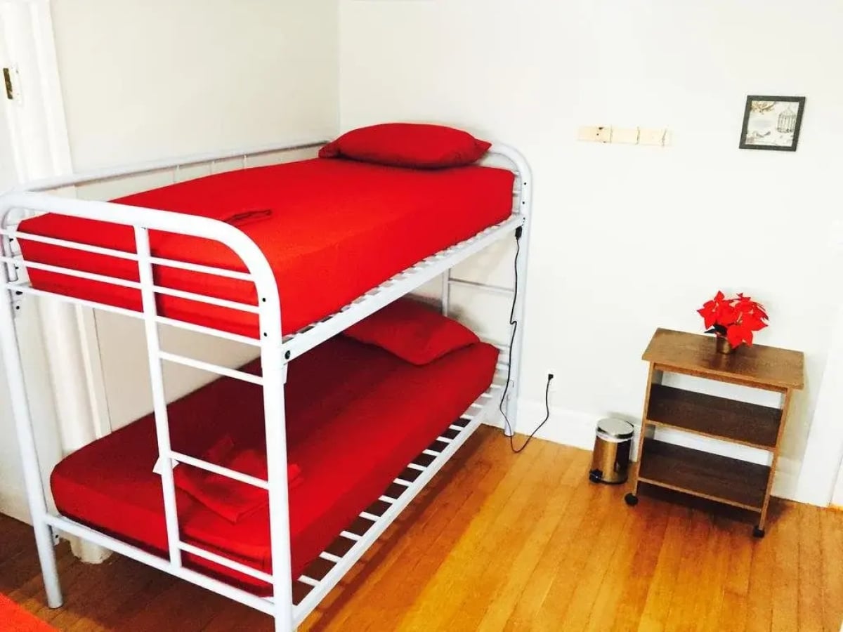 Simple Hostel