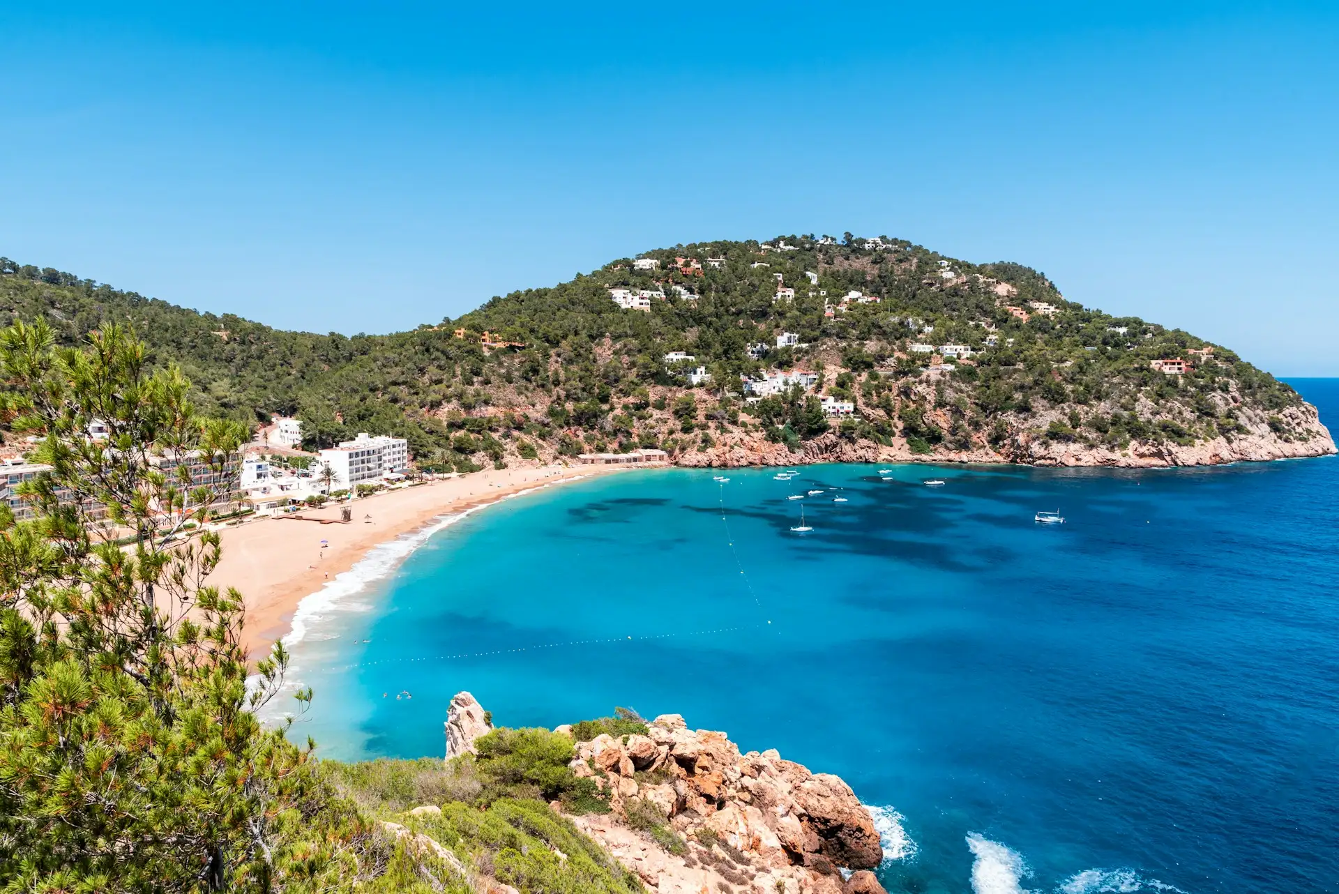 Tanie loty na Ibizę (IBZ)