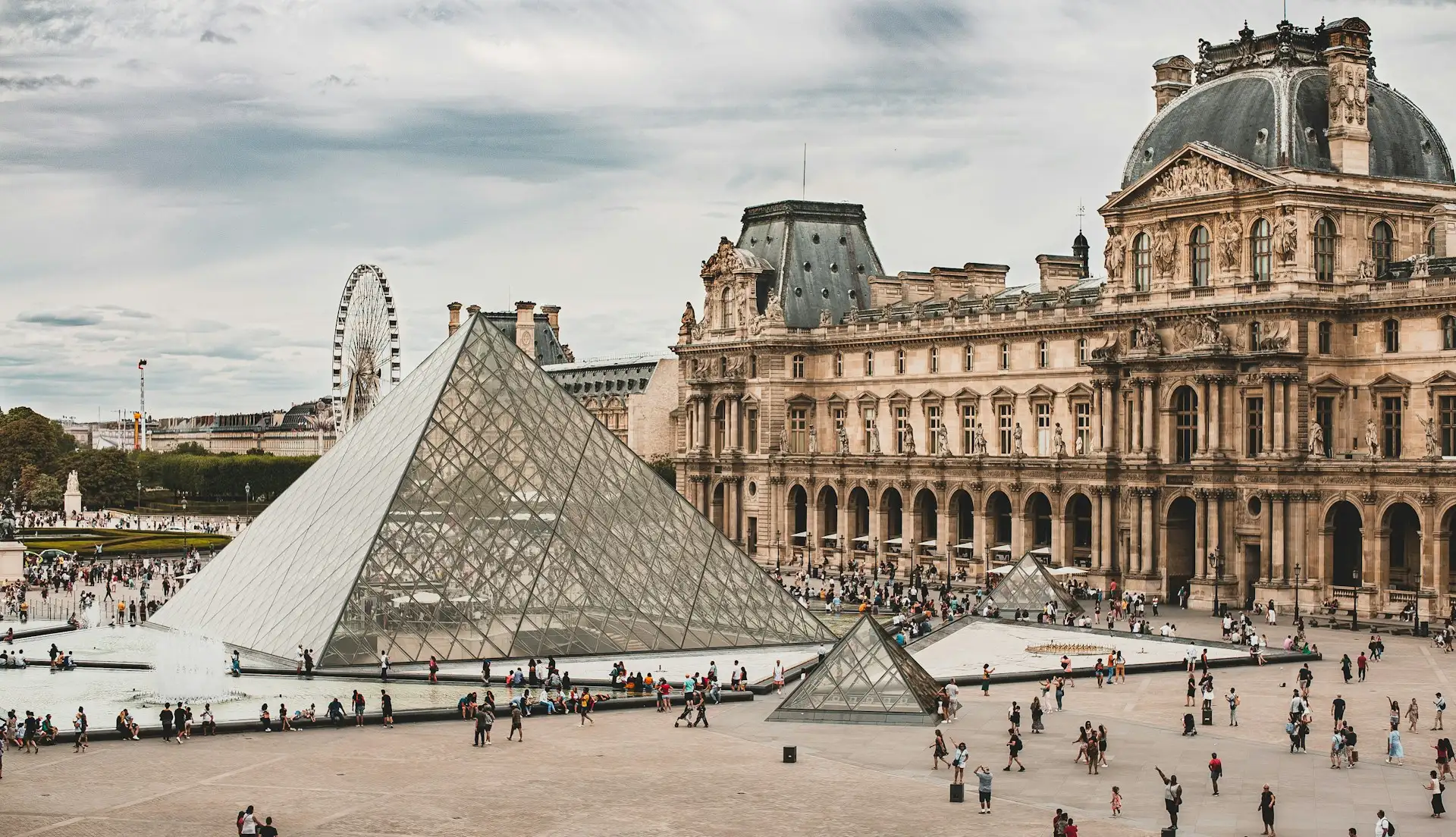 Luwr (Musée du Louvre)