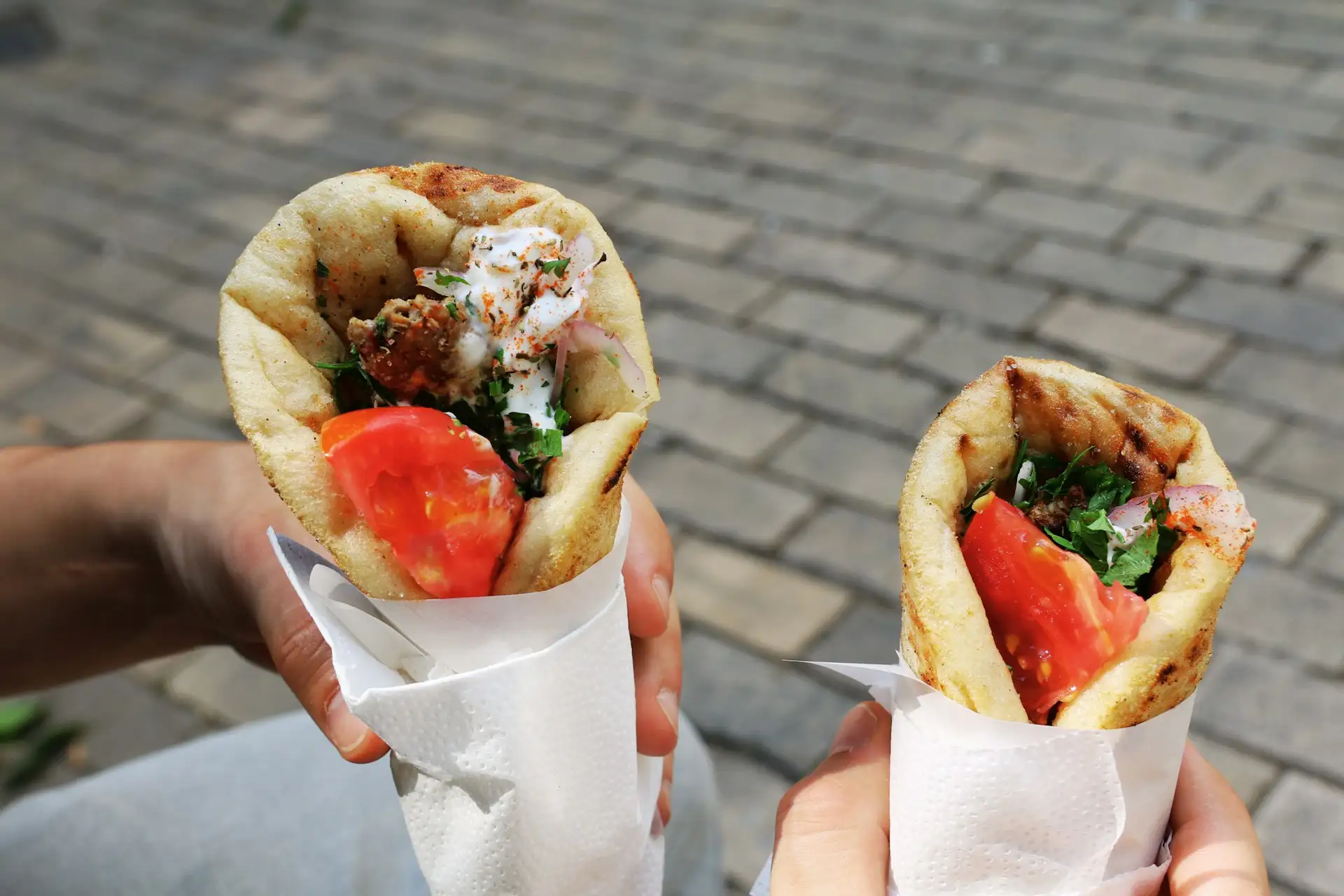 Potrawa Gyros w picie - tradycyjna kuchnia Grecja
