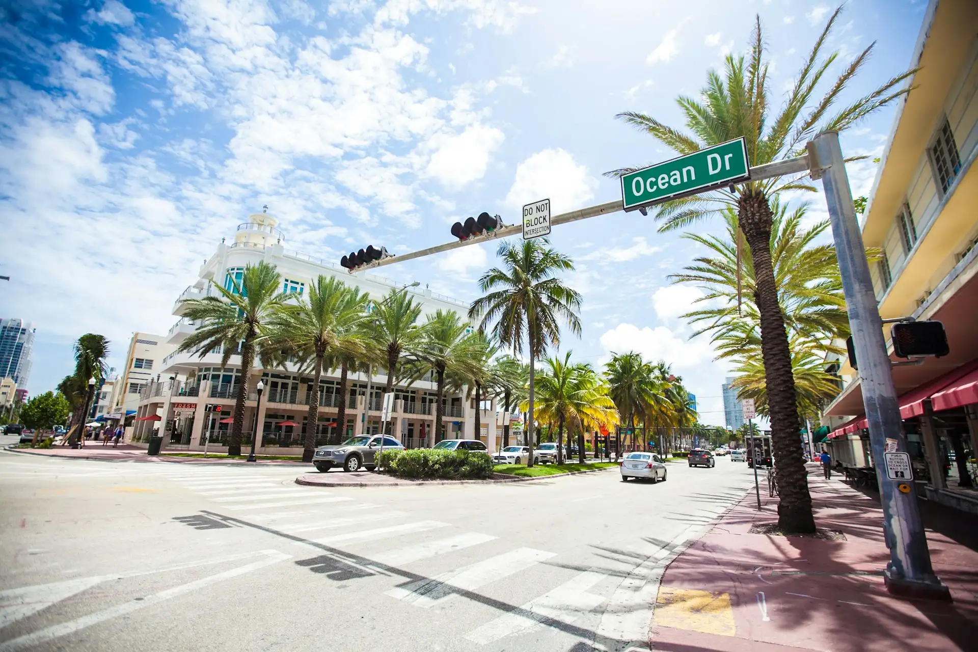 Spacer po Ocean Drive